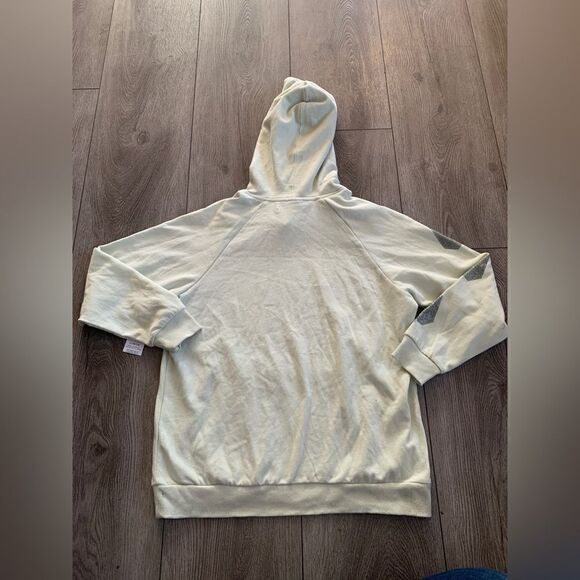 Volcom girls sweater very soft and beautiful rhinestones on the sleeve - Picture 2 of 5